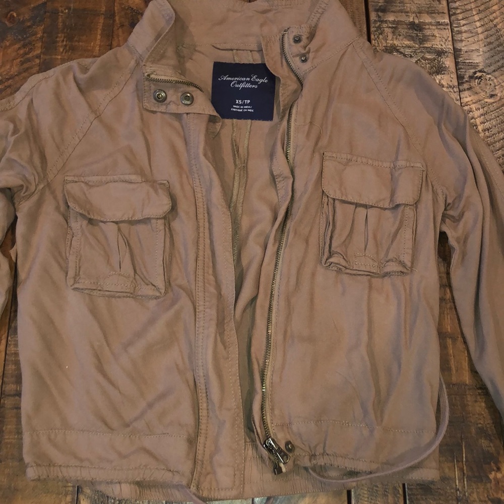 Ae Lightweight Utility Jacket - image 4